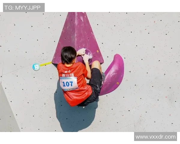攀岩青年组决赛精彩回顾与选手表现分析全景报道