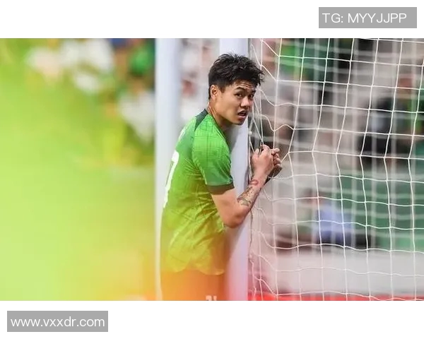 广州队vs上海申花杨立瑜