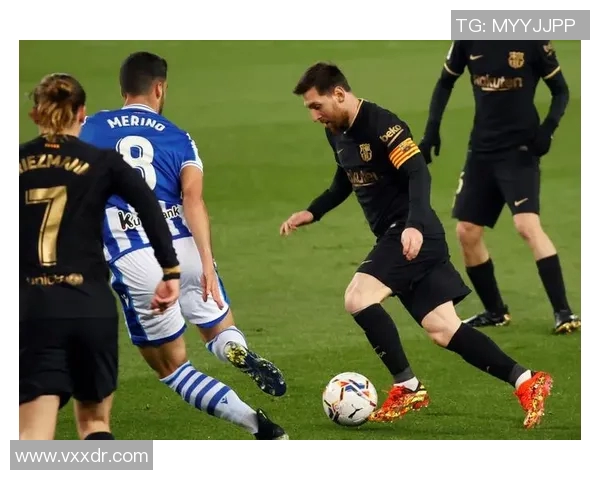 巴塞罗那老将梅西因伤缺席下一场对阵皇家社会的比赛——球迷心中的痛与期待