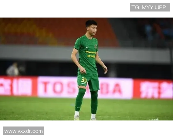 阮庭北传中助攻的战术解析与影响力探讨